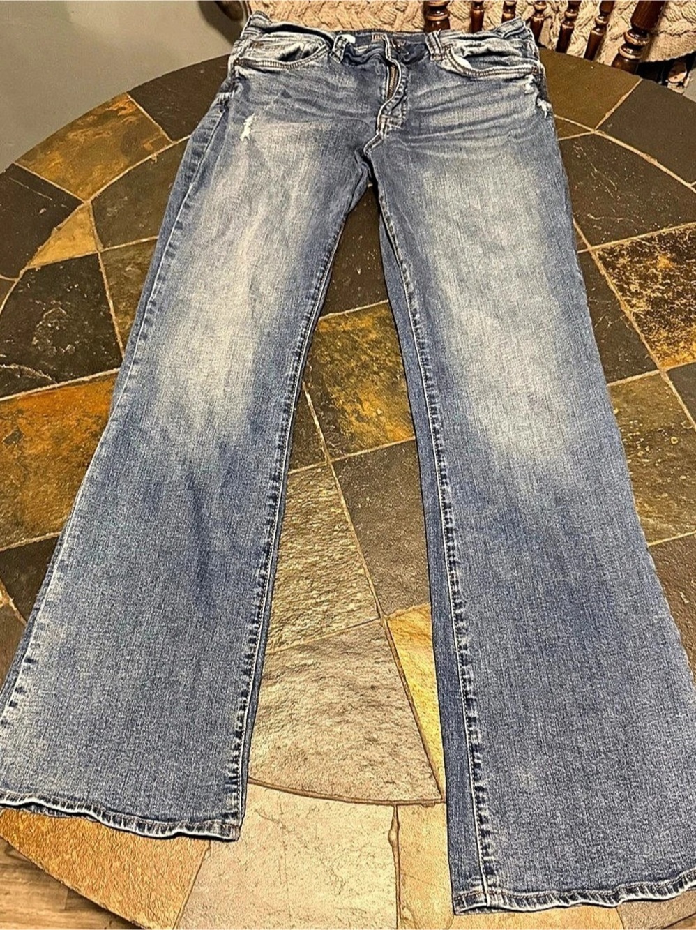 KUT from the Kloth Nicole High Rise Bootcut Jeans in Blue size 8